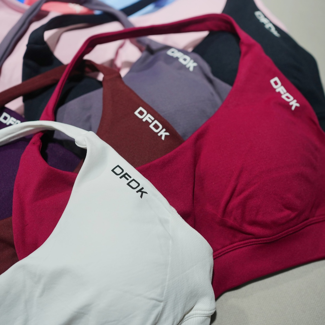 DFDK เสื้อชั้นในกีฬาไร้ตะเข็บแ - Plunge Bra Push Up บทวิจารณ์และราคา