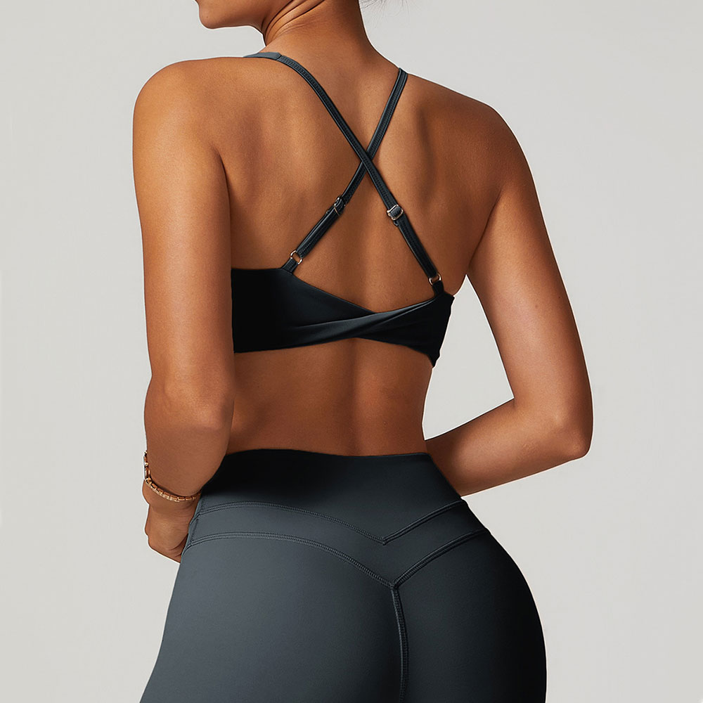 Juren สปอร์ตบราสปอร์ตบราแบบมีส - Plunge Bra Push Up บทวิจารณ์และราคา